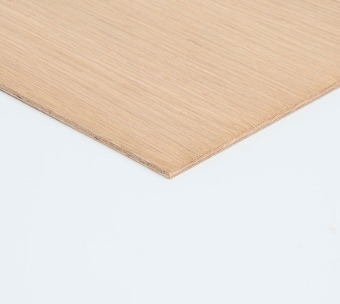 Dekorativ Krydsfiner, Eg