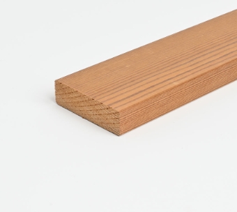 Produktprøve ThermoWood Fyr dekorativ liste, KEF F2