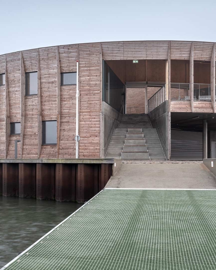 Skoler og institutioner