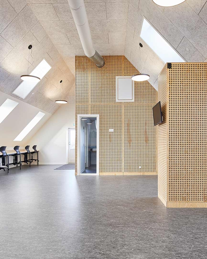 Skanderup 
efterskole.