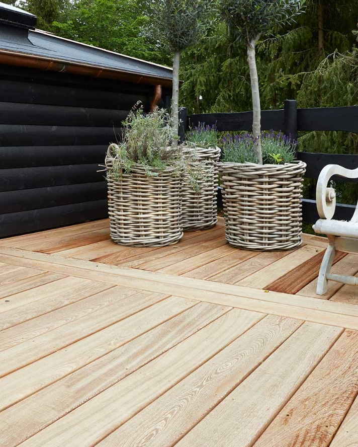 Sommerhus med
Guariuba-terrasse.