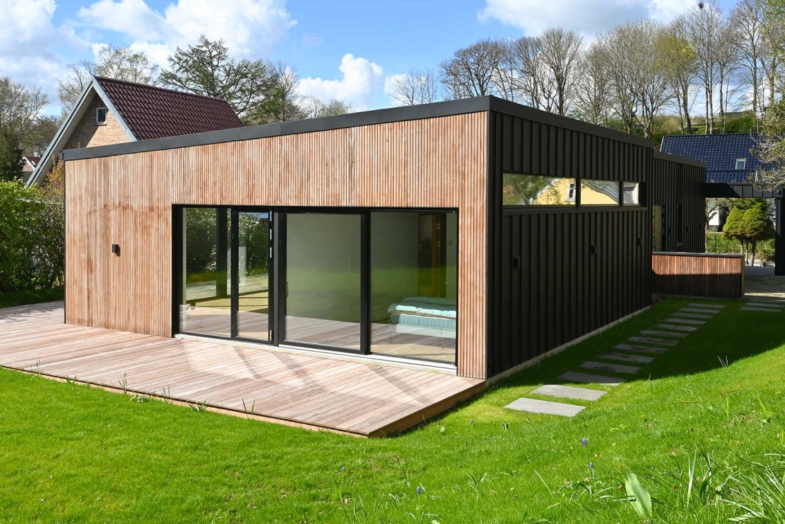 Villa med Mahogni lister og Mandioqueira terrasse.