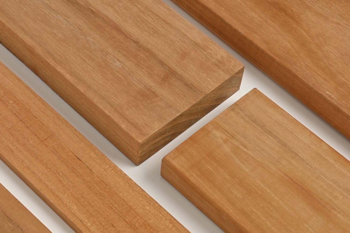 Hvad er Plantage Teak?.